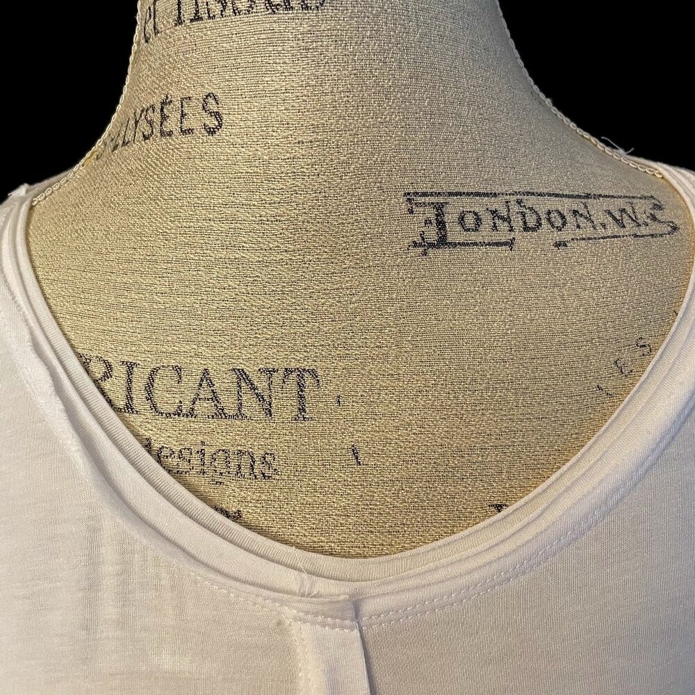 New H by Bordeaux Gorgeous Top:  Size S/M